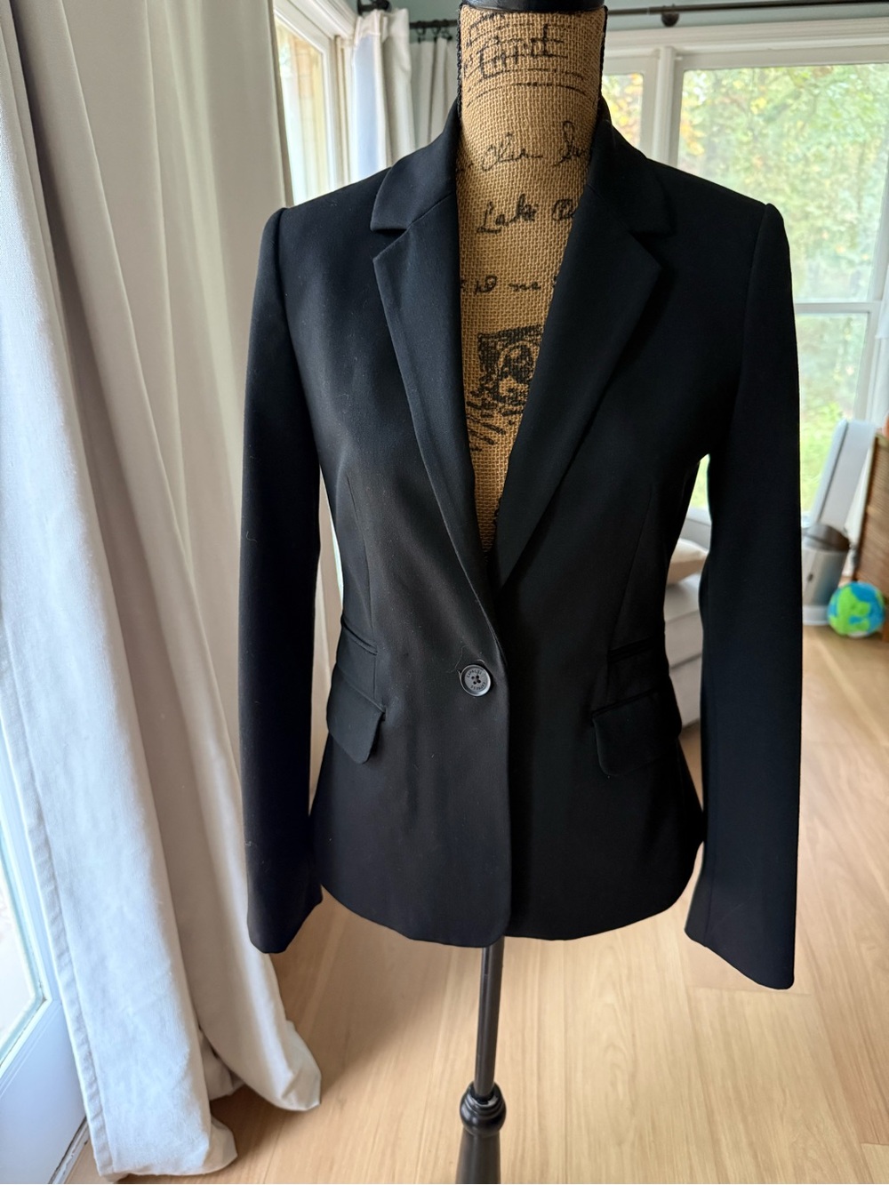 Express Black Single-Button Tailored Blazer
